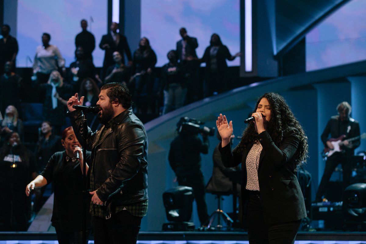 lakewoodchurch's tweet photo. Thank you for joining us online, we love and appreciate you so much! If you missed our services, find them here: https://t.co/Fl9uIy7c5v

#OverflowWithHope
#LakewoodChurch https://t.co/RCMcRwLZ8h