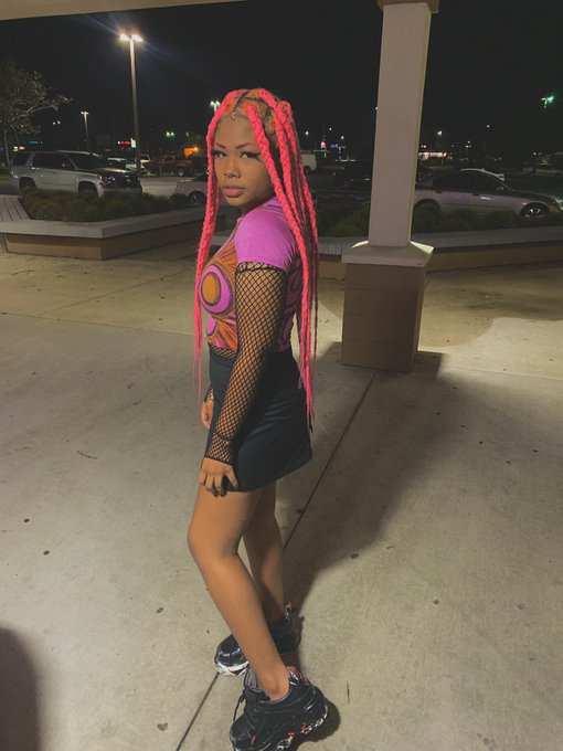 I was so cute this night https://t.co/zxXQZKYRhL