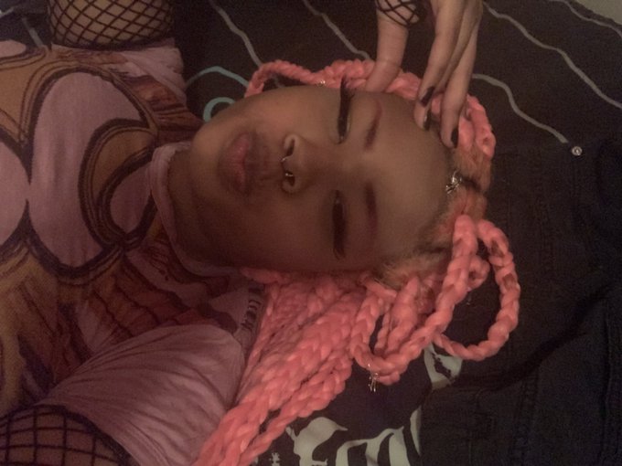 I was so cute this night https://t.co/zxXQZKYRhL