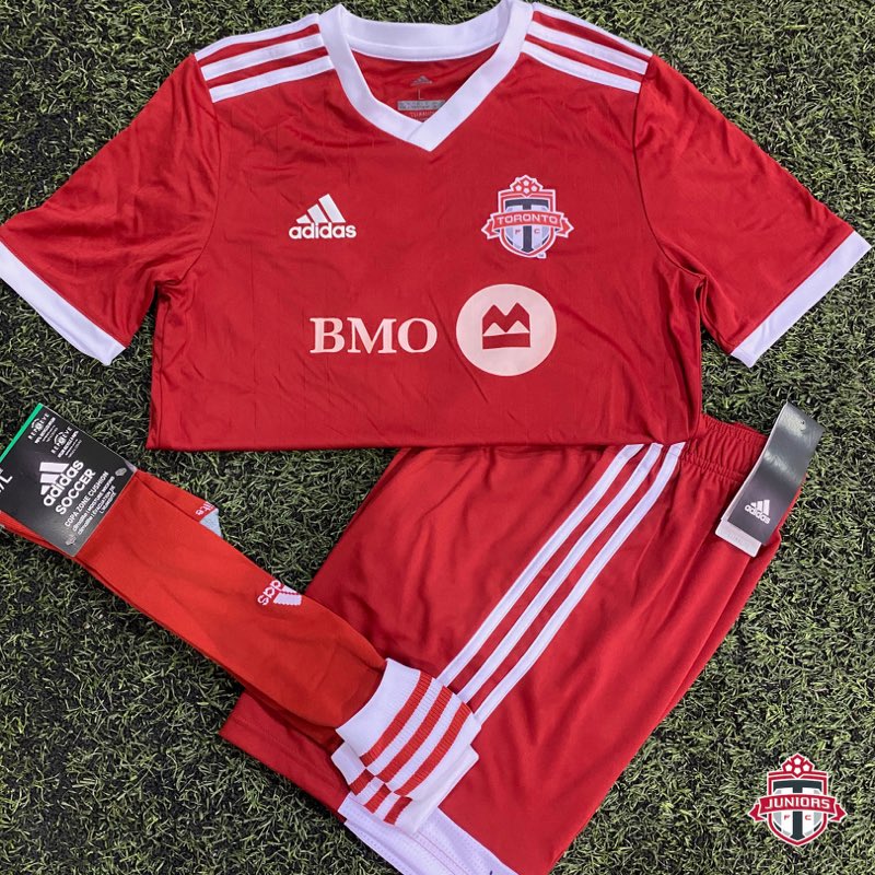 tfcjuniors's tweet image. That kit though! 🔥 #BleedingRed