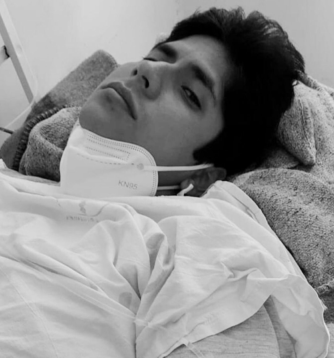 PeruMatters's tweet photo. PERÚ ��🇪 RT! 
Jon Abel Cordero Morales de 24 años fue disparado por la policía por la eslapsa comprometiendo parte de su médula espinal. ES POSIBLE QUE QUEDE INVÁLIDO . MÁXIMA DIFUSIÓN! 🚨 
#PeruvianLivesMatter #PeruLivesMatter #JusticiaParaJon https://t.co/lfge7R9xLO