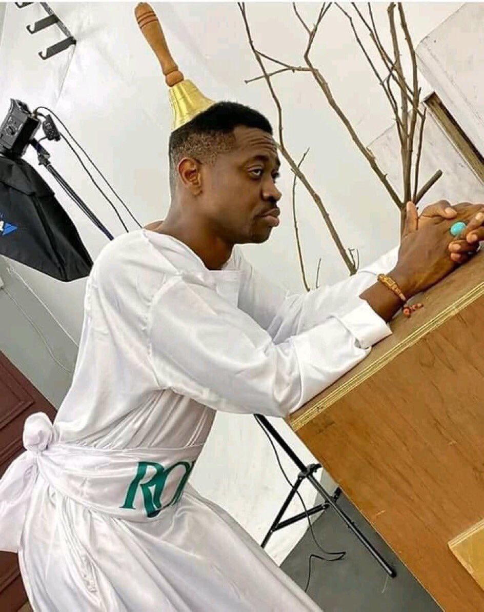 bjentertainer's tweet photo. @funkeakindele Me waiting patiently till
🥵😂
25th of December
#omoghettothesagamovie
#sceneone
@Omoghettosaga
@funkeakindele https://t.co/RMzGaxHH8O