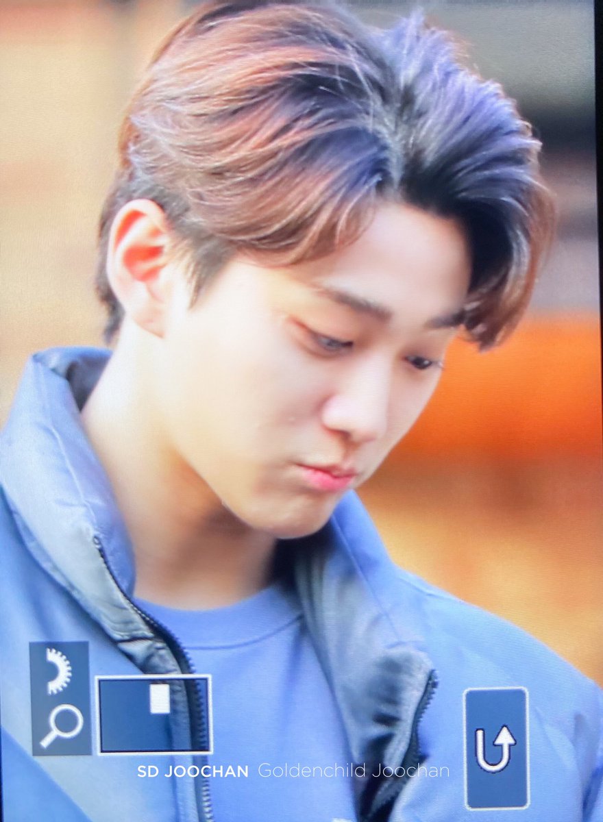 joochan pouting a small thread;