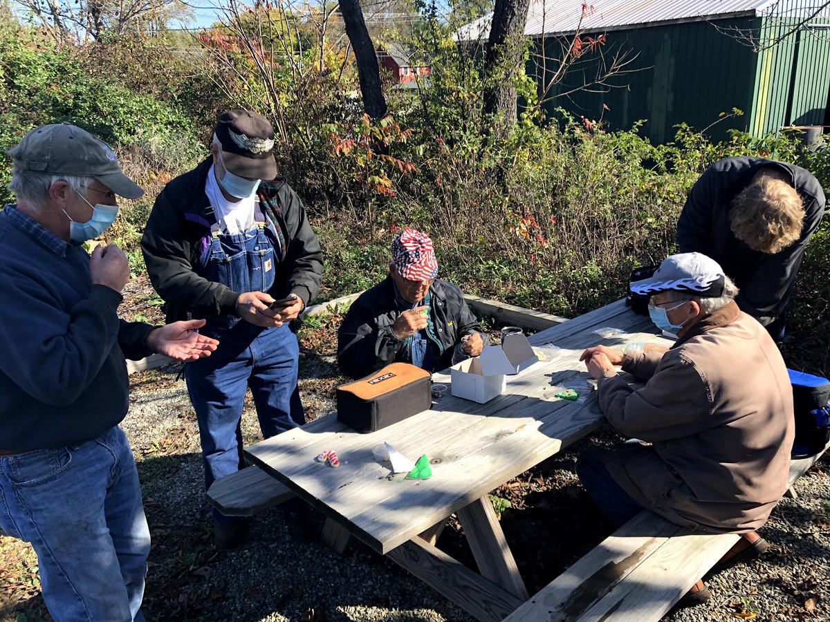 BlackRiverTrain's tweet photo. New for 2020, guests on our North Pole Express will receive a family gift bag, including a cookie decorating kit! Some of our volunteers recently took a break from their hard work on the railroad to try out some samples! https://t.co/4A2BgPLZLP