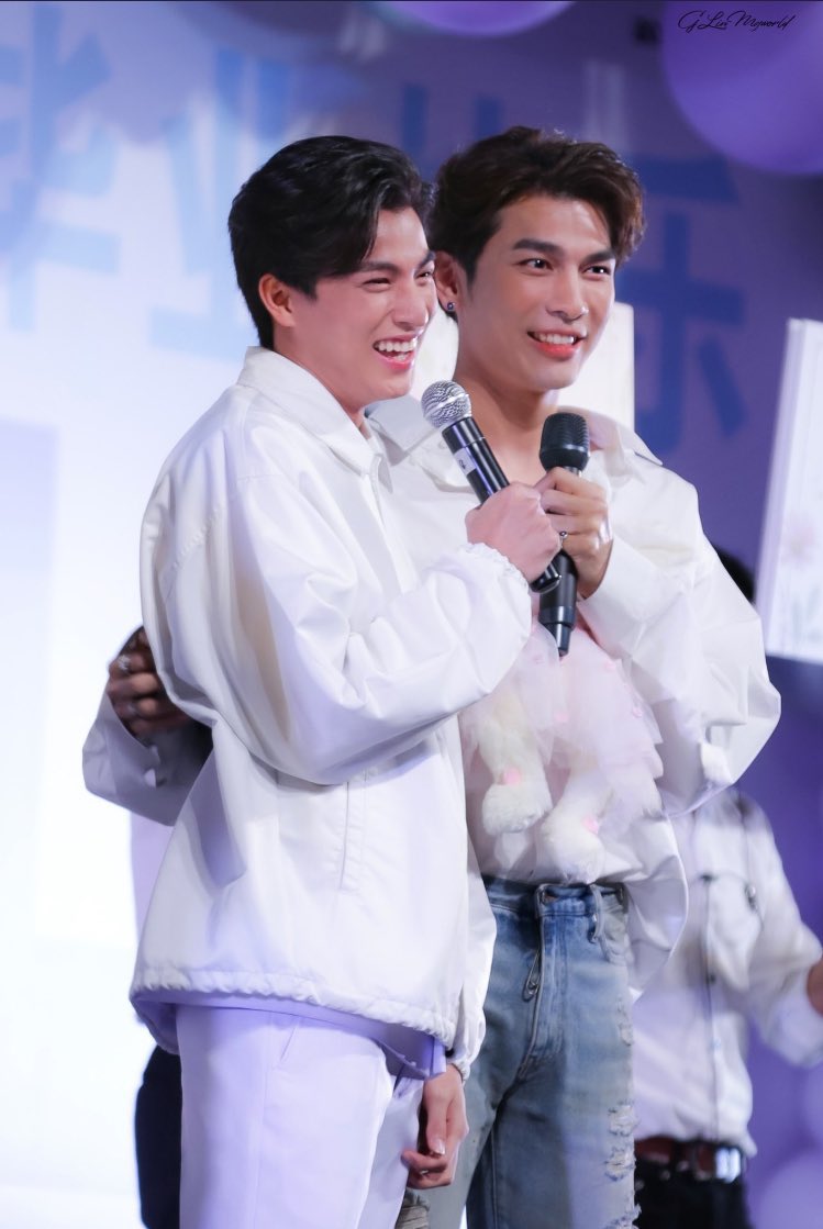 mewgulf really living that bro to boo life