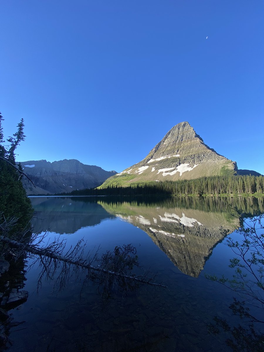 gorgeous_pix's tweet image. "Hidden Lake, Glacier National Park Montana US. From u/WookieKook on Reddit #glaciernationalparkmontanaus #hiddenlake"