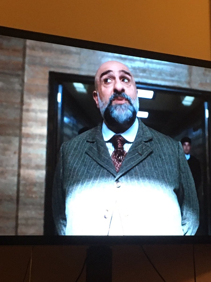 Dr_Dimitra_Fimi's tweet photo. Too many interesting looks exchanged between Dr Lanselius and Mrs Coulter on daemon separation - which brings me back to my suspicion during season 1 that Mrs Coulter’s monkey is an acquired daemon...
#HisDarkMaterials #BCL2020 @keatsandchapman https://t.co/opCEmZi2dx