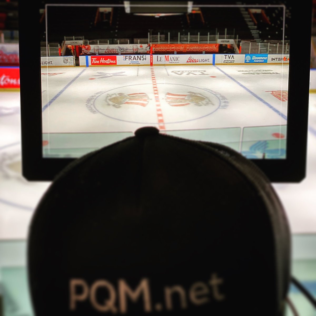 PQMnet's tweet photo. Télédiffusion sur maCommunauté #TV du match du 15nov2020 @oceanicrimouski VS @DrakkardeBaieCo - Télédiffusion HD propulsée par https://t.co/Gb20kZoDRB
// 🏒 🥅 🎥 📡 📲🖥💻👍 😀
//
#multicameraproduction #webcasting #liveproduction #webdiffusion #lhjmq #sportsbroadcasting https://t.co/Pq1liySj2q