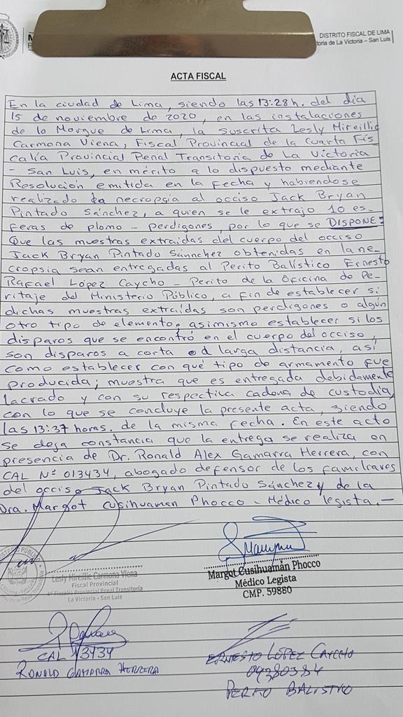 ronaldgamarra's tweet image. Asesinos!

Necropsia. 10 esferas de PLOMO - perdigones, fueron extraídos del cuerpo del joven Jack Bryan Pintado Sánchez, asesinado ayer cuando ejercía su derecho a la protesta: 2 en el cráneo, 2 en la cara, 2 en el cuello, 2 en el brazo y 2 en el tórax.