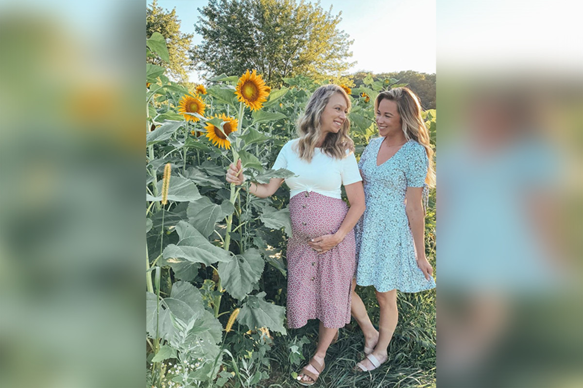 nypost's tweet photo. Grandmother acts as daughter's surrogate and gives birth to granddaughter https://t.co/lUq14atH6R https://t.co/IUYbDqoWKw
