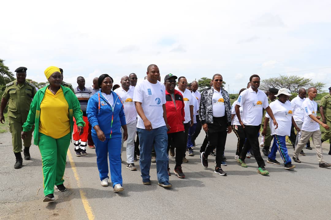 simiyu_region's tweet photo. #SimiyuRegionUpdates
Rais Mstaafu wa Tanzania,Mhe. Dkt.Jakaya Mrisho Kikwete ametoa wito kwa Watanzania kuunga mkono juhudi za Rais wa Tanzania, Dkt.John Pombe Magufuli katika ulinzi wa hifadhi za Taifa ni pamoja na kutoruhusu mifugo kuchungiwa kwenye hifadhi ili ziwe endelevu. https://t.co/gS44P4RuJR
