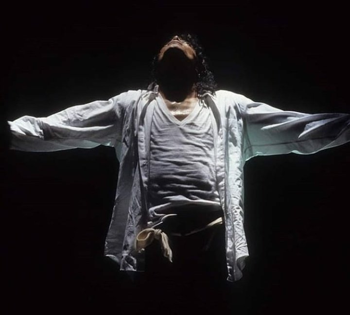 A New Thread About Our Blessed Michael.