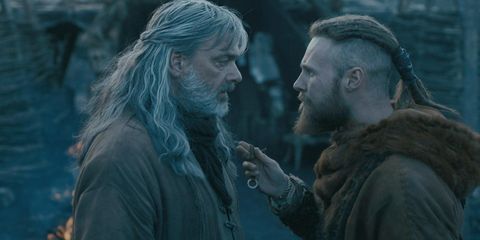 Ainsi il y eut ce fameux voyage en terre d'or afin de retrouver Flokí mais aucune trace de lui.Le personnage avec Ubbe se nomme Othere, il est passé inaperçu mais il est important dans les comptes j'en parlerai peut-être un jour 