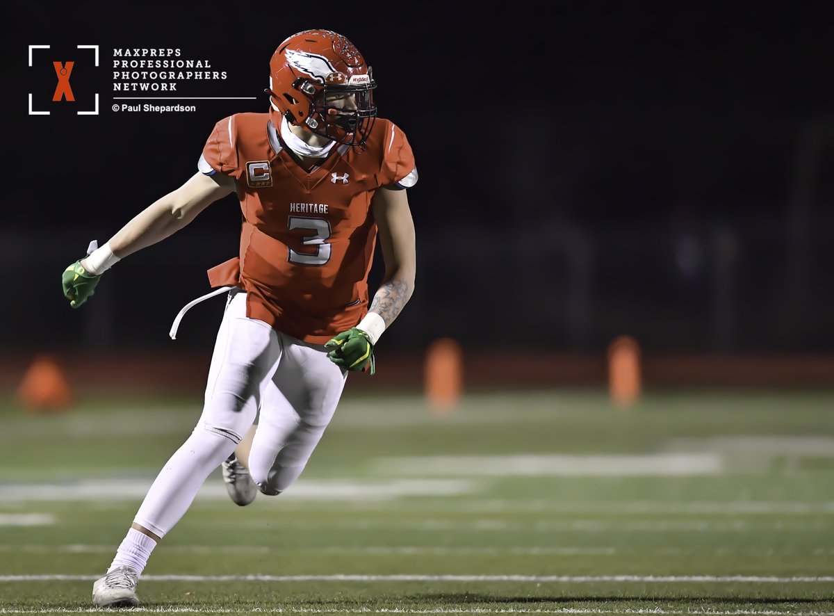 Paul_Shepardson's tweet photo. @HeritagEagles win the final game of the season with a solid win over Silver Creek.

(Gallery of Prog Grade Images here - https://t.co/KtU88LHlSz)

Images of #62 @max_morris4 and #3 @Tf3four 

@CHSAA @MaxPreps @BoCoPreps @SilverCreekRABC https://t.co/g94RlKVTkx