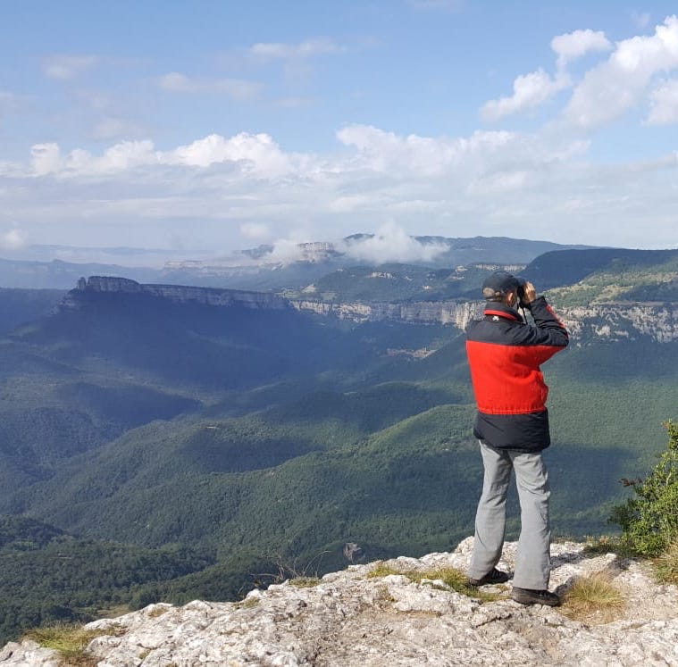 pamapamcat's tweet photo. Amb la convicció que el futur passa per la sostenibilitat ambienta, @el_meandre entra a #pamApam.
És un projecte d’educació ambiental i turisme de natura de la #CelleradeTer, a #LaSelva.
Visiteu-los si voleu fer rutes de senderisme i naturalistes!
https://t.co/XeikgR40Lp https://t.co/TlKqWoCk1X