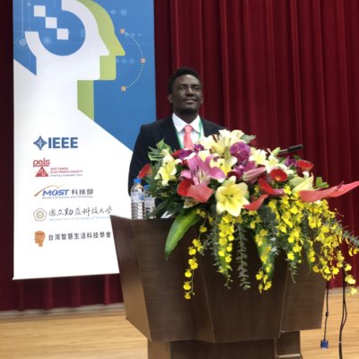 Michelpaurus's tweet photo. #NewProfilePic https://t.co/fmbXM3z6IK