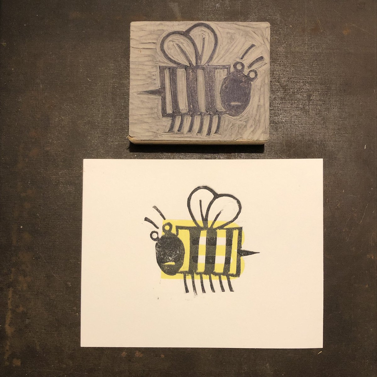 MDeSantisDraws's tweet photo. My first linocut print on my press (starting small)! #linocut #linoleumprint #printmaking #woodtype #prints https://t.co/F8WHx4Ygwo