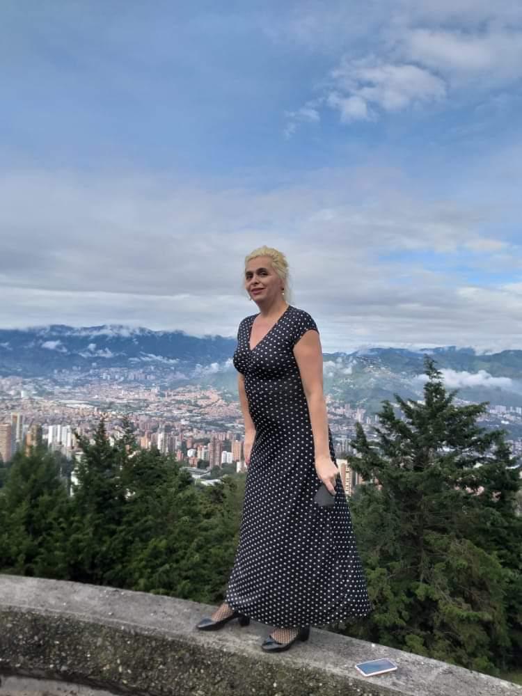 GobAntioquia's tweet photo. Danny es una muy importante artista trans de Medellín, de quien no se sabe nada ni su paradero desde el pasado 13 de noviembre. Si la han visto, favor comunicarse con el cel 305 7541325. #BuscarlesHastaEncontrarles #PrimeroLaVida https://t.co/QBzpU9WfOb