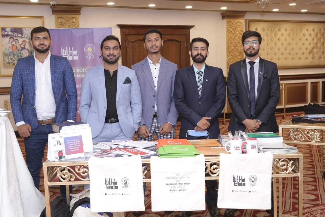 joshuavd's tweet image. GUSO End Event - Celebrating the 5 years' journey 

#GUSO @itacecorg #EndEvent #YoungVoices #YouthEmpowerment #UthoBolo #Youth4SRHR #Youth4LSBE #EmpoweringGeneration  @120Under40 @YouthDeliver @WomenDeliver @UNFPA @UNFPAasia @rhrn_youthsrhr @SRHRforAll @ARROW_Women @asapasia