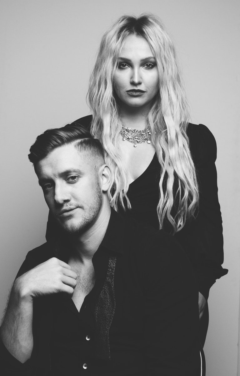 #NewMusic2020 
if you like:

#Halsey
#MikePosner
#Blackbear
#Miley 
#alessiaCara

Check us out open.spotify.com/artist/09sy0eh…