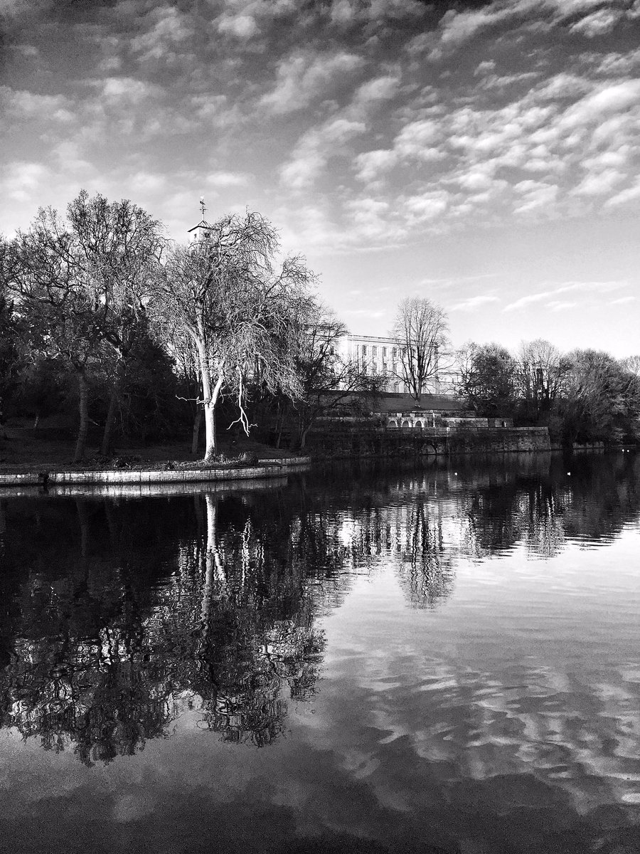 NottsPics's tweet photo. #nottingham #highfields https://t.co/tRF41nsBe3
