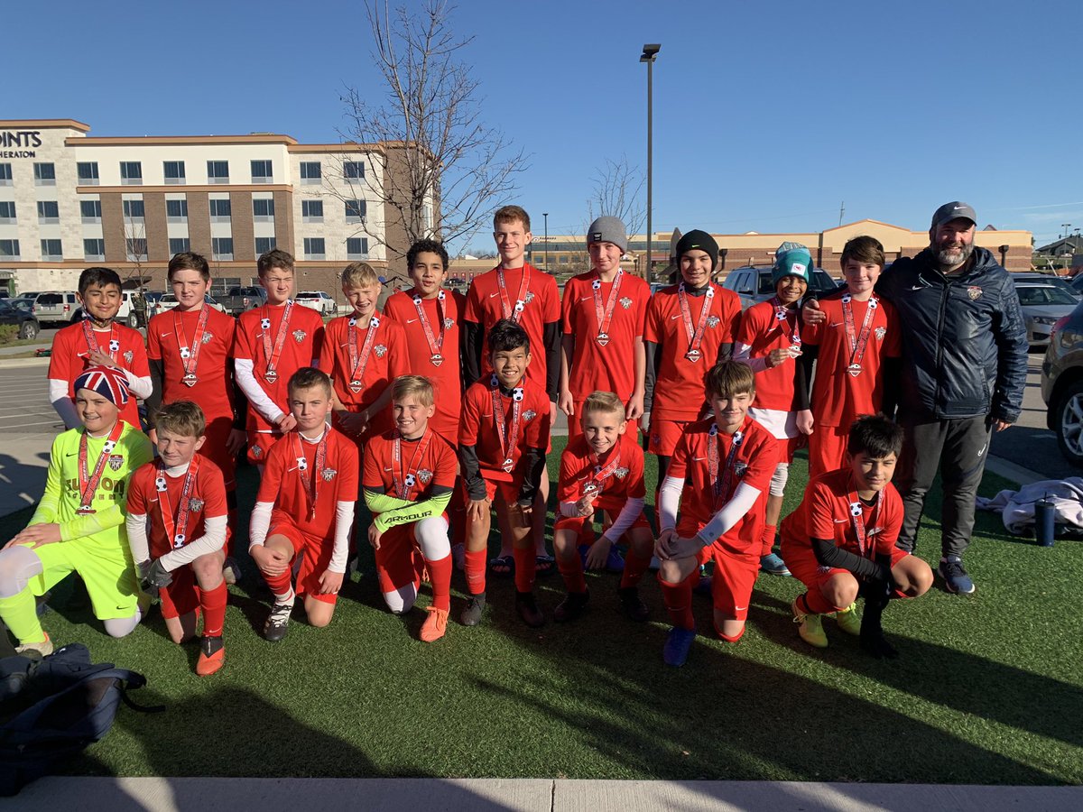 KCFusionAcad08B's tweet photo. Great 2nd place finish in the HIT this weekend. 3-1 record, 12 GF 5A. Everybody played the way we are trying to play. #proud #dothework #kcfusion https://t.co/8atA5zHmft