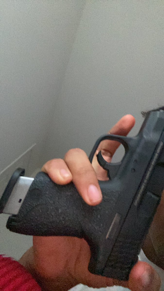 FrmtheNap's tweet photo. @omarsitaaa Or ship ps5 and I shìp heat https://t.co/CXvLJrDLka