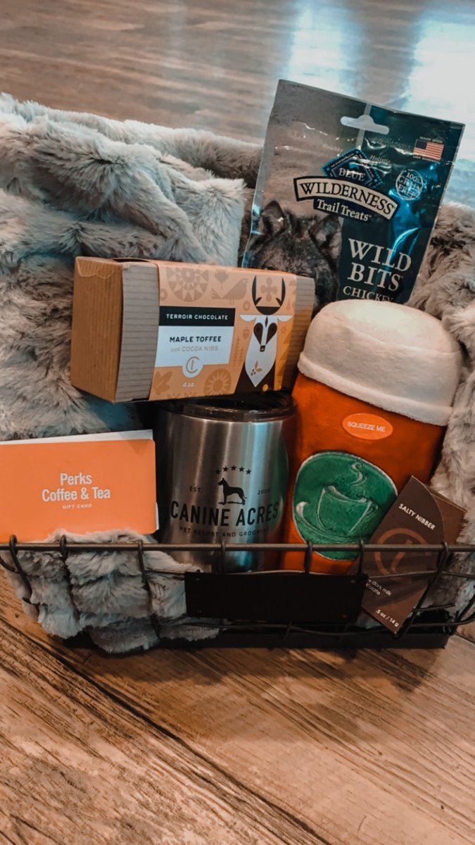 CanineAcresFF's tweet photo. Hey friends! We've got another awesome giveaway happening this month. We are featuring "All things Cozy!" Check out or Facebook &amp; Insta pages to enter! 

⁠#canineacresff #Fergusdogs #MNdogs #MNpetboarding #MNcats  #shoplocal #dogs #cats #daycare #dogboarding #ottertailcounty https://t.co/0wkkv7wpNG