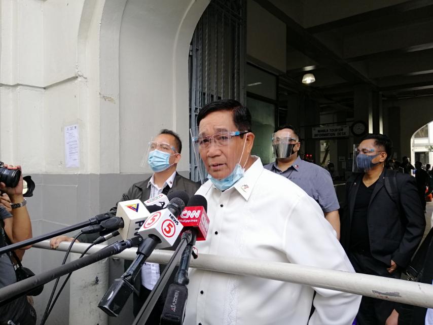 PTVph's tweet photo. 𝐓𝐈𝐍𝐆𝐍𝐀𝐍: Dumating na sa Manila Regional Trial Court si National Security Adviser Secretary Hermogenes Esperon Jr. para tumestigo laban kay Jose Ma. Sison...

(1/2) https://t.co/E8MV52SPHU