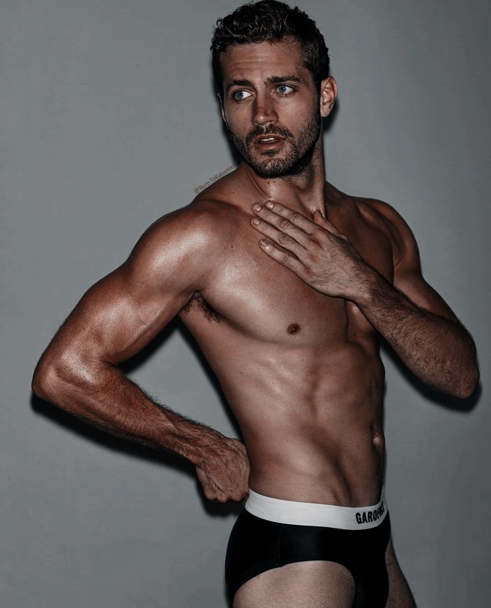 ⠀⠀⠀⠀      ⠀⠀𝙱𝚞𝚛𝚜𝚝 𝚒𝚗𝚝𝚘 𝚏𝚕𝚊𝚖𝚎𝚜

⠀⠀⠀⠀     #seductivesunday