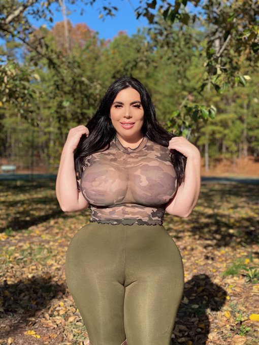 Can you see me ?  😜 https://t.co/ExU3Cw0TaE