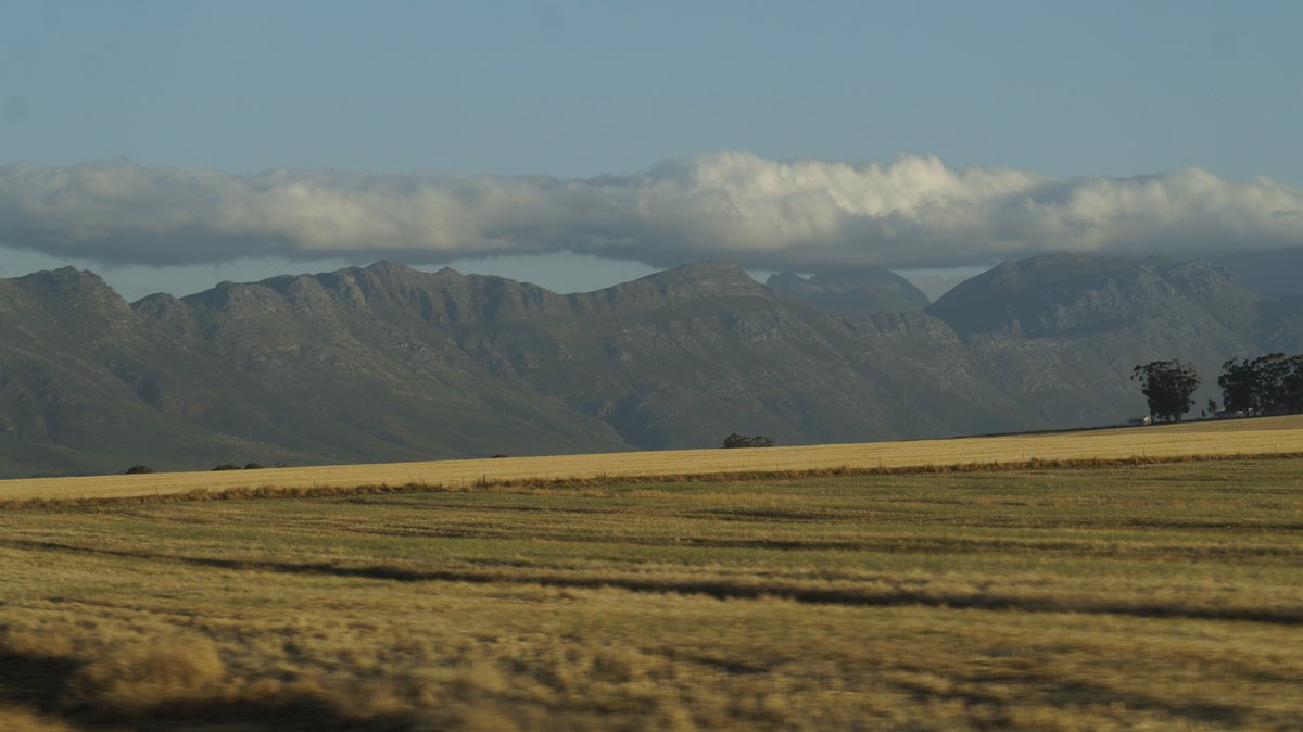 WayuThinking's tweet photo. IFNASA IN THE WESTERN CAPE
Visiting the Saron community today was an amazing experience. What a breathtaking tranquil environment. The resources are in abundance. It was a refreshing community meeting with deep thinkers. @IFNASA_1 #SaronPower #RenewSA
#TakeYourPowerBack https://t.co/97JU1mOI7G