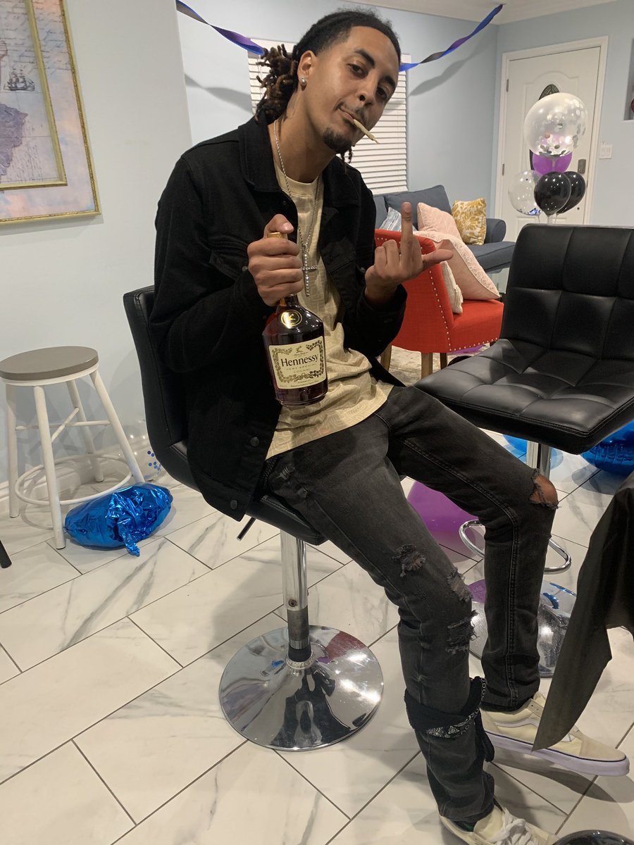Lildidukno's tweet photo. Hope It Was Fun While It Lasted 🤩💸💰 #FlyMoneyShit Coming Soon https://t.co/L44WLKh0iU