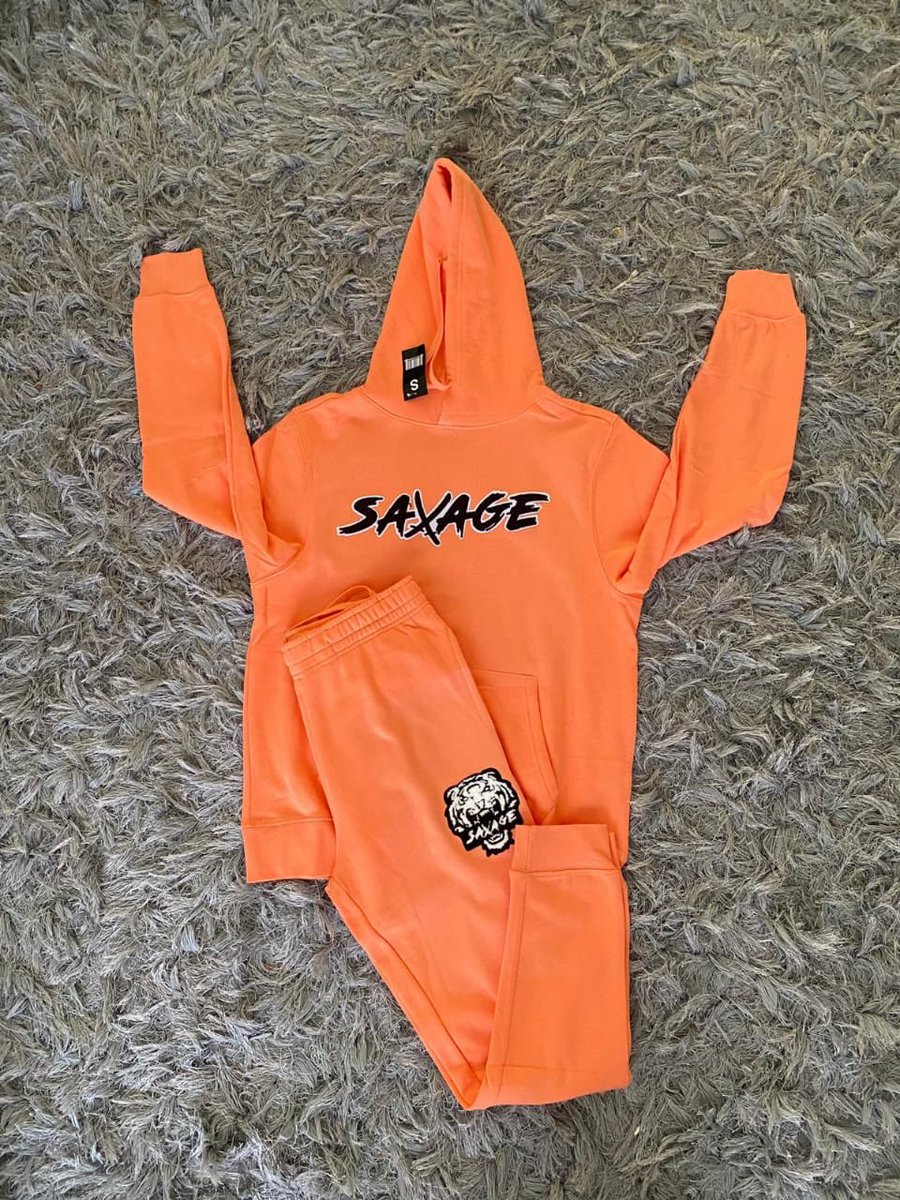 SavageBermuda's tweet photo. New heat!!
Tracksuits available 
$150
Sm- 2xl
Dm or what’s app 7770038
Retweet for the chance to win a free savage tracksuit 🔥🔥🔥🔥 https://t.co/q02oGanuhw