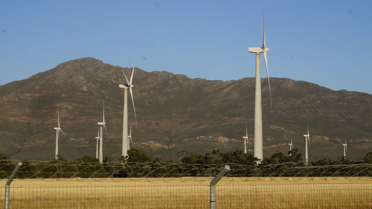 WayuThinking's tweet photo. IFNASA IN THE WESTERN CAPE
Visiting the Saron community today was an amazing experience. What a breathtaking tranquil environment. The resources are in abundance. It was a refreshing community meeting with deep thinkers. @IFNASA_1 #SaronPower #RenewSA
#TakeYourPowerBack https://t.co/97JU1mOI7G