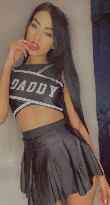 I want a RT game so bad   It&#039;s been months...  ☆ FinD Foot fetish feet worship body worship finsub humanwallet<a href="/tag/avnawards"class="tags"><span>&#35;avnawards</span></a><a href="/tag/avnstars"class="tags"><span>&#35;avnstars</span></a>