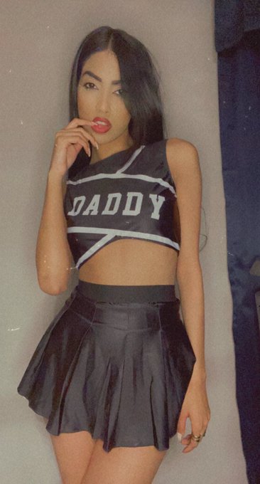 I want a RT game so bad   It&#039;s been months...  ☆ FinD Foot fetish feet worship body worship finsub humanwallet<a href="/tag/avnawards"class="tags"><span>&#35;avnawards</span></a><a href="/tag/avnstars"class="tags"><span>&#35;avnstars</span></a>