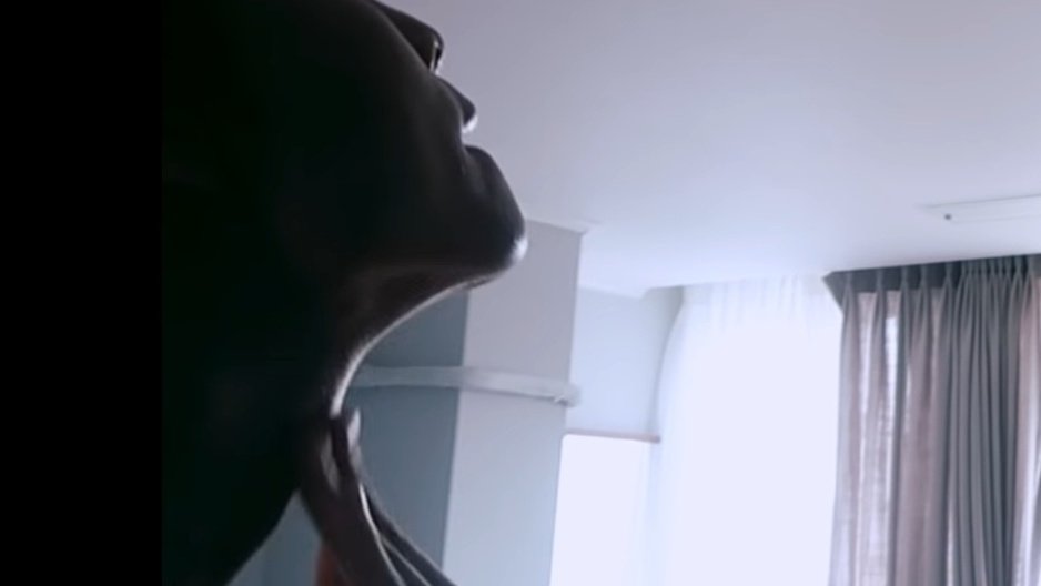 Suhbmissive's tweet photo. Johnny's neck.... https://t.co/nYsj4jRGb9