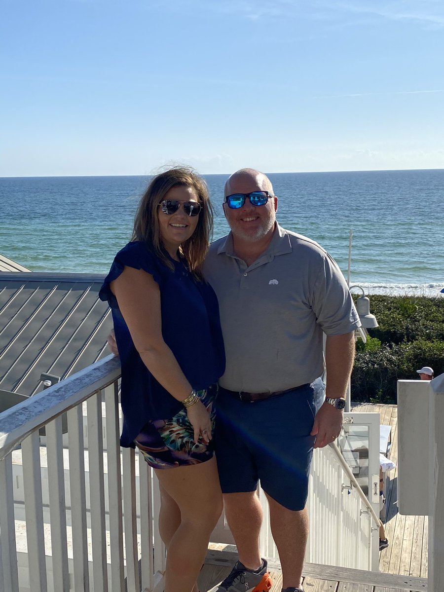 KevinKmac1415's tweet photo. #1week #30A #youstuck https://t.co/0FzHFdwlyT