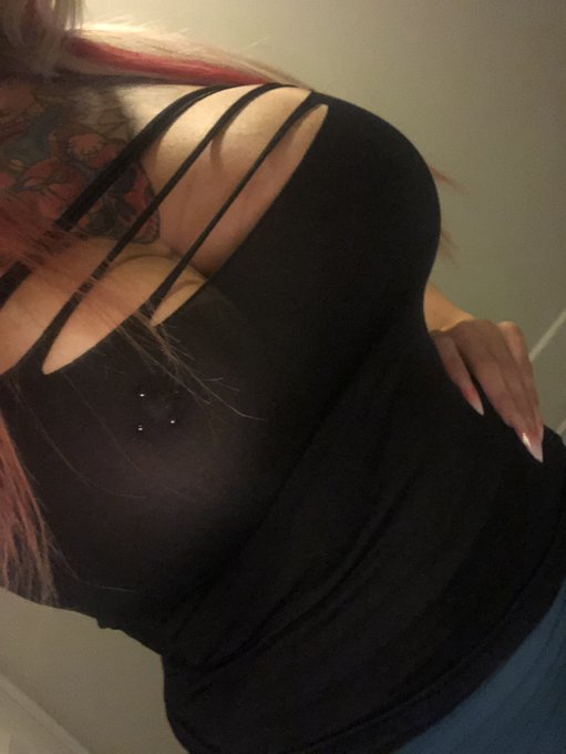 The time I found out this shirt was completely sheer..... my poor DD that night I was tipsy and definitely<a href="/tag/tittytuesday"class="tags"><span>#tittytuesday</span></a>