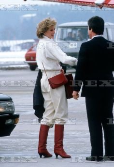 Important moments in beige (the pants and boots are a personal favorite)