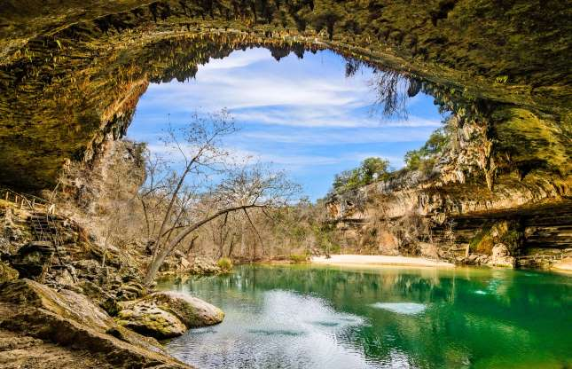 Lady_LeslieMNew's tweet photo. #HamiltonPool Preserve, #Texas https://t.co/gRXI7GM8ZG