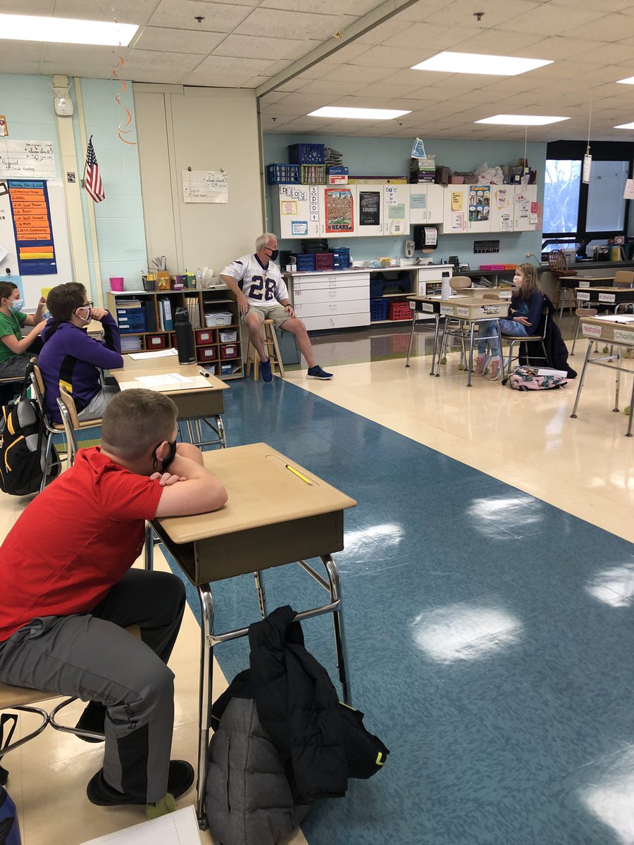 Kelly DeMarco tweet media