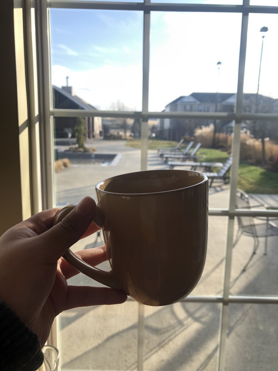 GoGroveMoscow's tweet photo. #SelfCareSunday with Sue! Sue’s relaxing today with a great view 🏞 and taking in some deep breaths! 🤗 If you’re feeling overwhelmed take a step back and breathe! 😊 #views #gogrove #grovemoscow #breatheinandout https://t.co/byNnlVpLRg