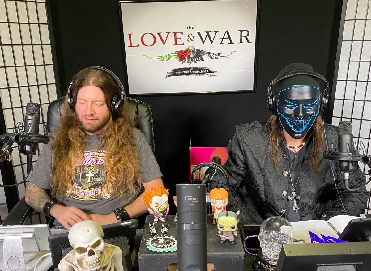 Tonight at 7pm cst is episode 38 of the Love and War Show!!!!Special musical guest Al Cooper!