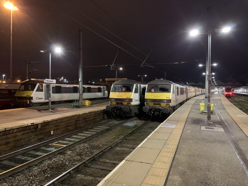 You may be wondering “but That Tall Bloke, why did your night shift start so early?” In the days of loco hauled trains the person on my shift would be given those that didn’t need to go to the depot. Some would arrive as early as 7pm so this shift covers those  #NightShift
