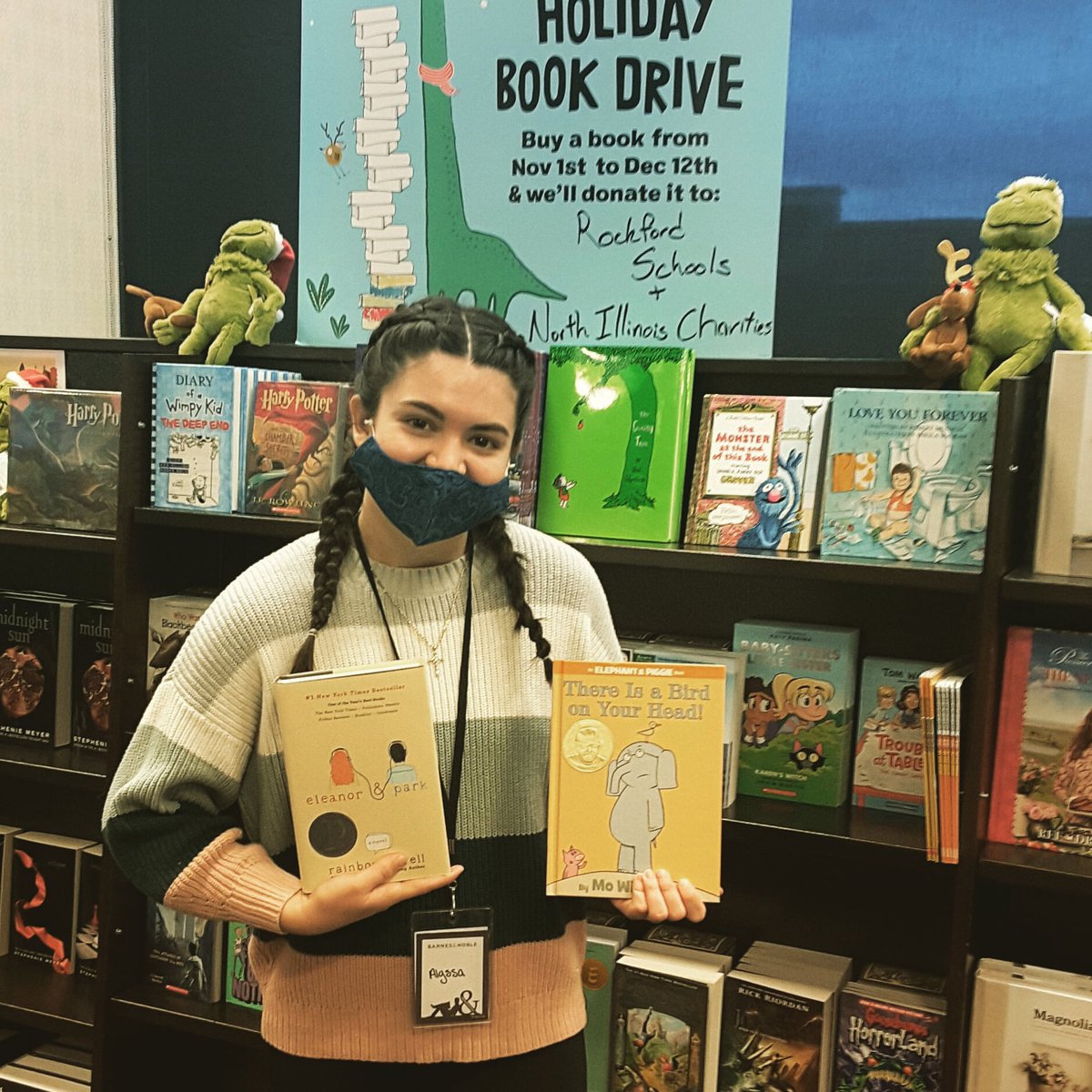 BNRockford's tweet photo. Elephant &amp; Piggie or Eleanor &amp; Park? New bookseller Alyssa can't decide!! What would you donate to the Holiday Book Drive? #bnrockford #mowillems #rainbowrowell #holidaybookdrive #bnmidwest https://t.co/jwrXh0nufw