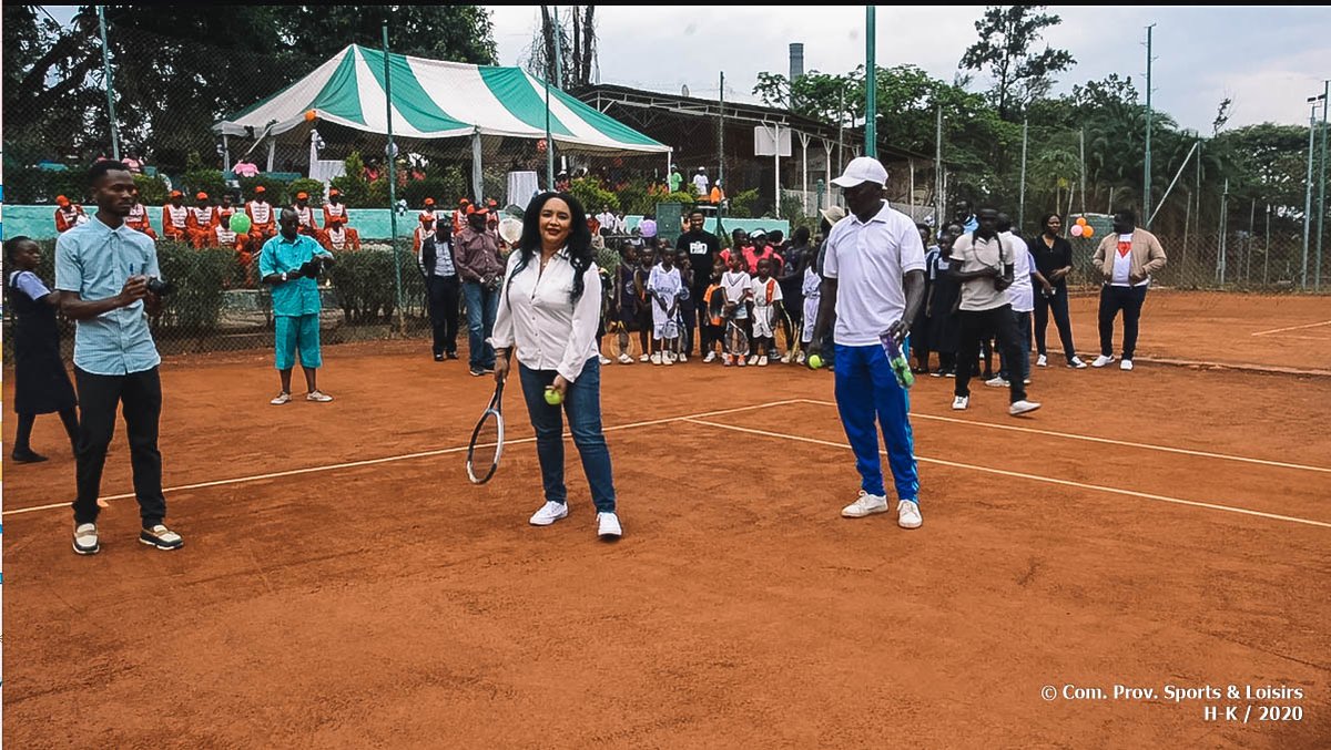 KatebeLeila's tweet photo. Coup d'envoi de la 1ère Édition du championnat interscolaire de tennis du @haut_katanga au cercle Kilima de la G.C.M, sous le haut patronage de Son Excellence monsieur le Gouverneur @JacquesKyabula. https://t.co/SlDoUzzPH9