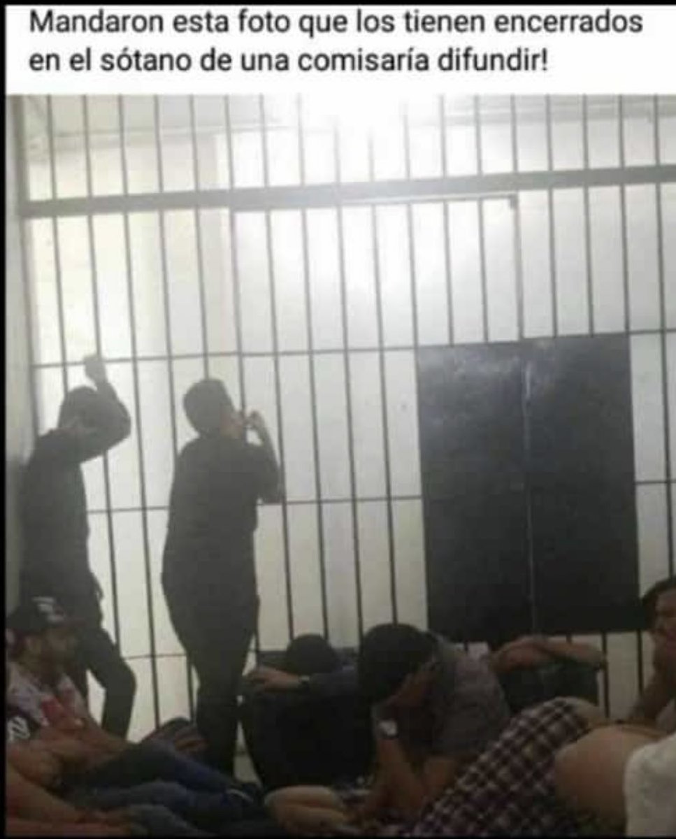 alesch102's tweet photo. @YourAnonCentral Please share! They were confined in a basement. Also, women were touched by policemen and men were put into a truck full of tear gas bombs. https://t.co/UgqBQu4dp1