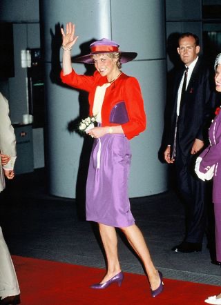 Bit of a funky coat for her... she did like this color combination... but again, early 90s, not late 80s when she was still trying to make her marriage work. But while I have you, one of my favorite coats, from Christmas 1981
